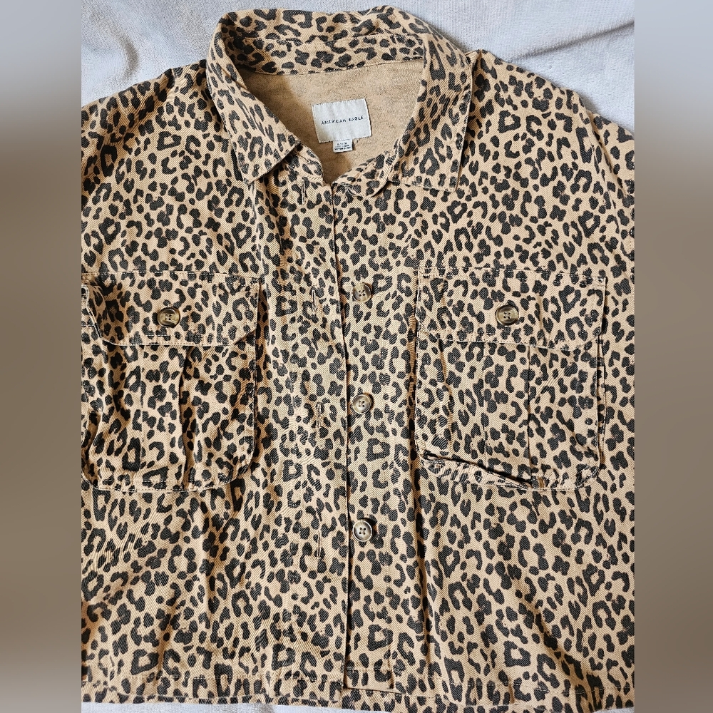 American Eagle Cropped Shacket - image 1